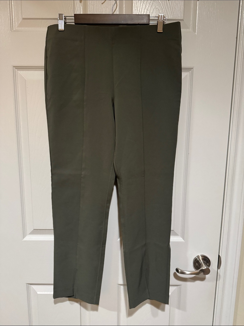 Women’s pull on trousers